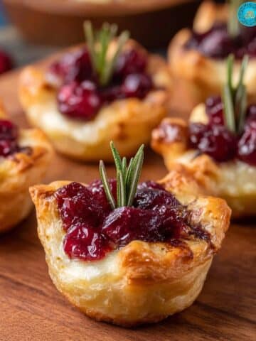 Cranberry Brie Bites Recipe