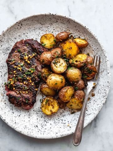 Garlic Butter Steak and Potatoes Skillet Recipe