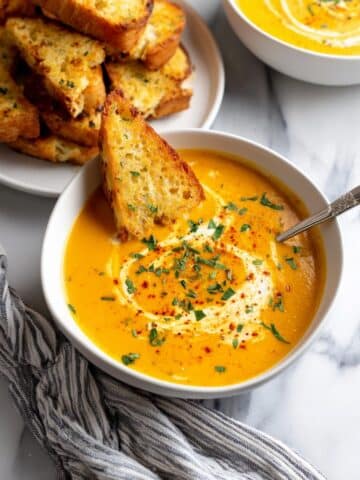 Instant Pot Curried Carrot Soup Recipe