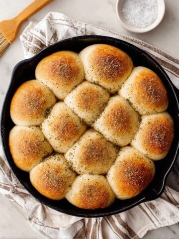 Buttery Rhodes Rolls with Garlic and Rosemary Recipe