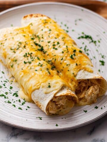Creamy White Chicken Enchiladas Recipe