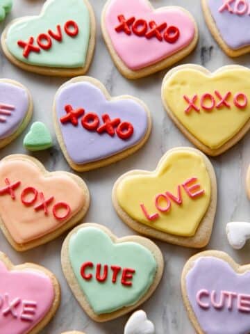 Valentine's Day Heart Cookies with Royal Icing Recipe
