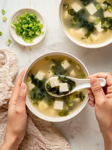 Miso Soup with Tofu, Wakame, and Green Onion Recipe