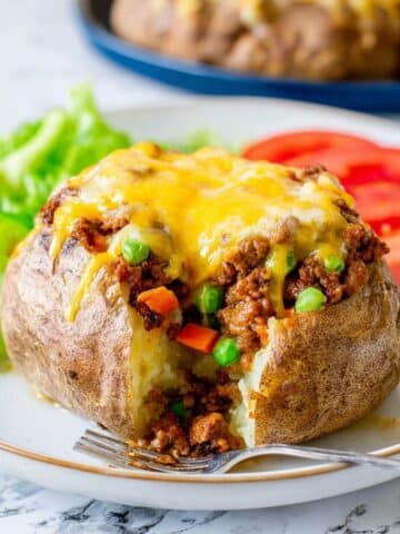 Shepherd's Pie Stuffed Baked Potatoes Recipe