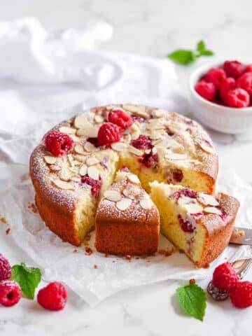 Raspberry Almond Cake Recipe