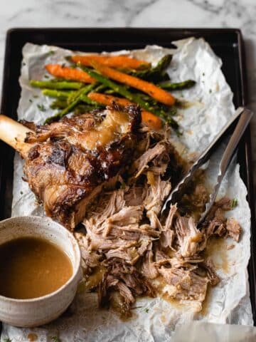 Slow Cooker Roast Lamb Leg with Gravy Recipe