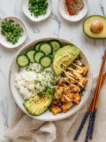 Spicy Salmon Bowls with Coconut Rice Recipe