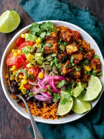 Chipotle Chicken Burrito Bowl with Lime and Fajita Veggies Recipe