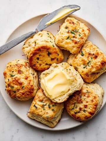 Onion Chive Biscuits Recipe