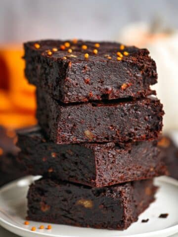 2-Ingredient Pumpkin Brownies Recipe