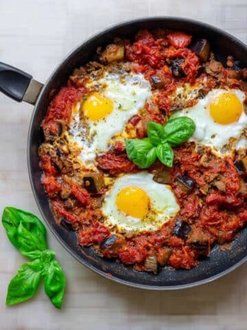 The Best Eggplant Shakshuka Recipe