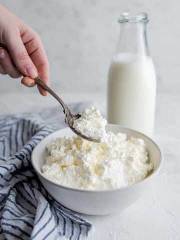 Homemade Creamy Ricotta Cheese Recipe