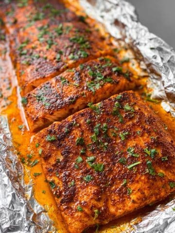 Oven Baked Salmon with Garlic and Italian Seasoning Recipe