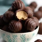 4-Ingredient Peanut Butter Balls Recipe
