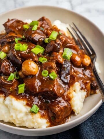 Smothered Beef Tips with Sweet and Tangy Sauce Recipe