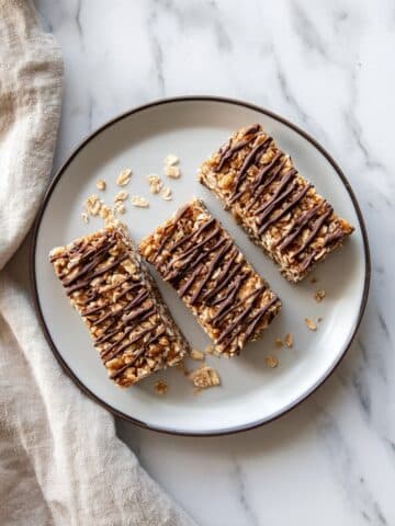 Easy Vegan Salted Caramel Granola Bars Recipe