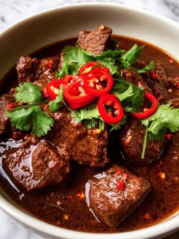Slow Cooker Mexican Beef Stew with Dark Chocolate Recipe