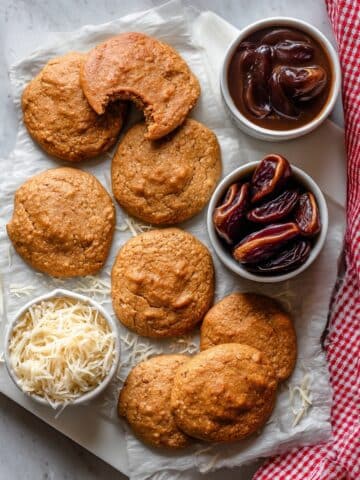 Healthy Banana Bread Breakfast Cookies Recipe
